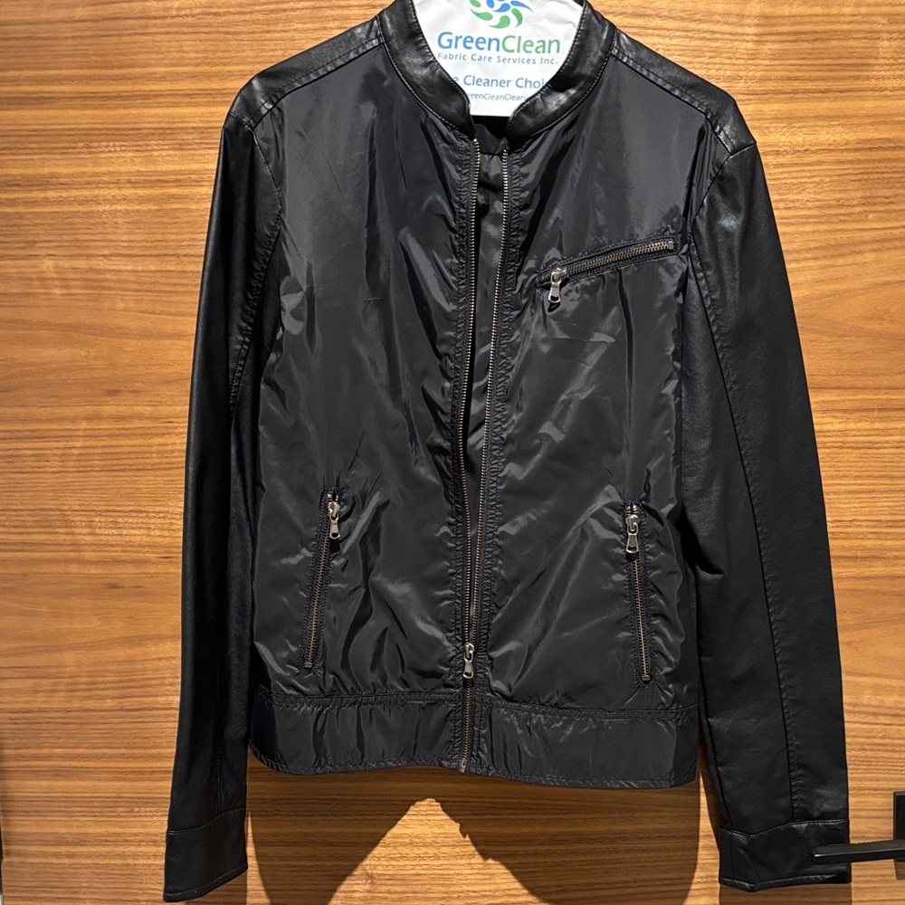 16. Sisley Black Men's Jacket
